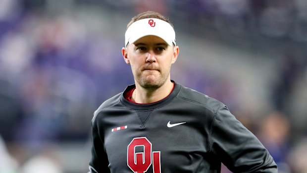 Lincoln Riley - lip